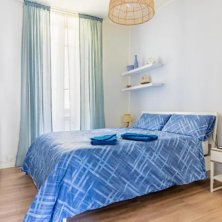 Apartment The Blue House, Terre Marine *