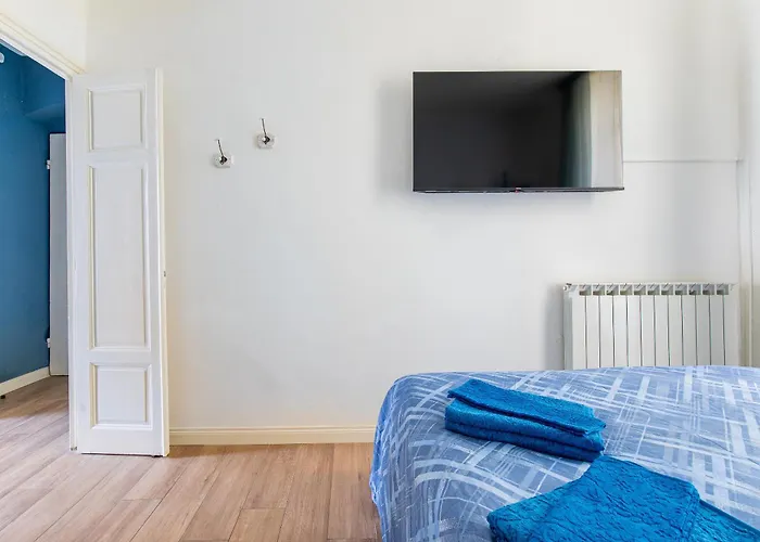 The Blue House, Terre Marine *