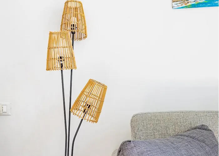 The Blue House, Terre Marine アパート