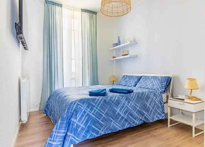 アパート The Blue House, Terre Marine *